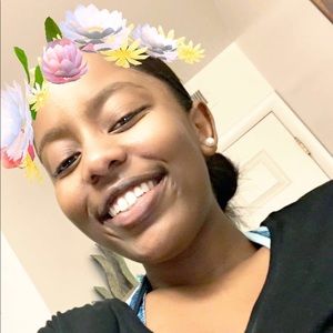 Meet your Posher, Iâasia